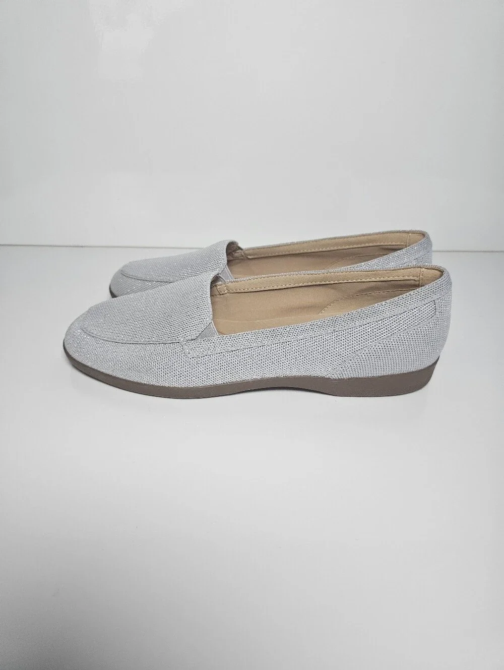 Easy Spirit Silver Gray Knit Comfort Loafers Women's Size 10 NWOB